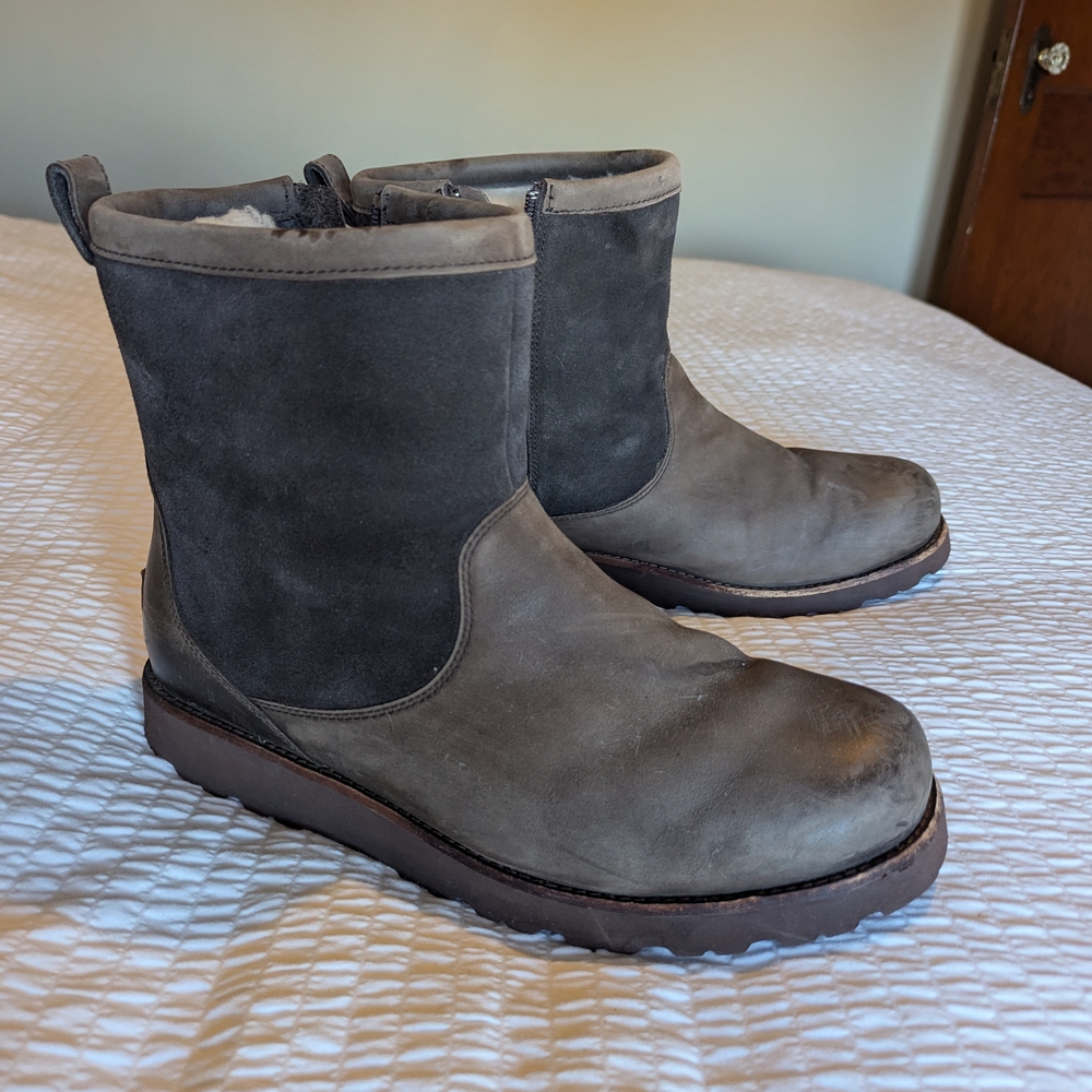 UGG Hendren Waterproof Boots - Men's size 11